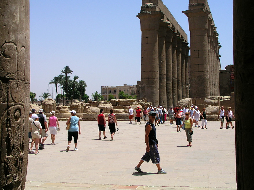 Gelände am Tempel von Luxor