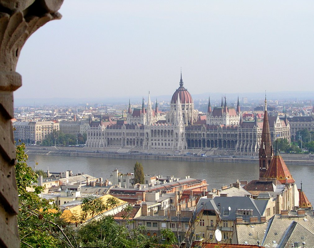 Parlament Budapest an der Donau
