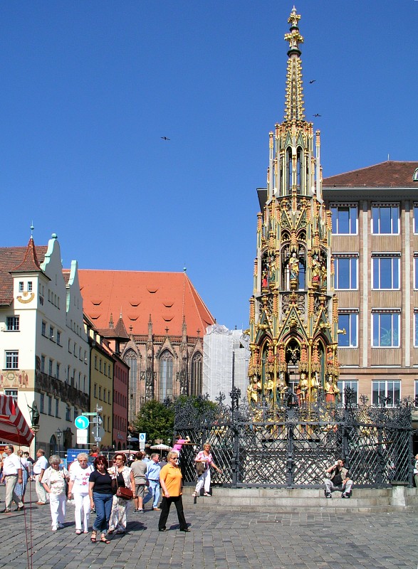 Schoener Brunnen