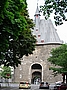 Das Marschiertor beherbergt einen Karnevalsverein.